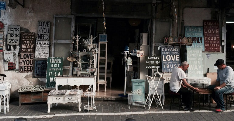 store-1245758_960_720